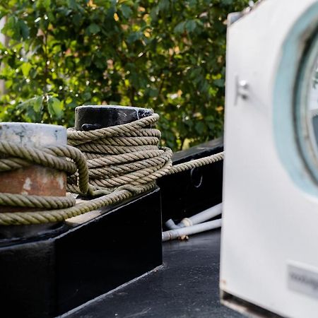 Houseboat Jana - With Sauna And Terrace Hotel บรูจส์ ภายนอก รูปภาพ