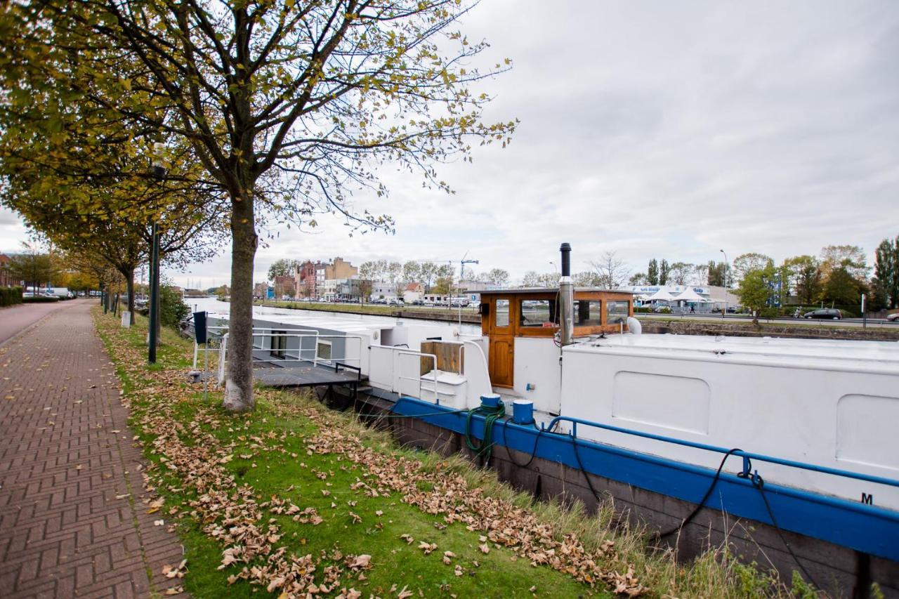 Houseboat Jana - With Sauna And Terrace Hotel บรูจส์ ภายนอก รูปภาพ